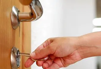 Lock Locksmith Tech Los Angeles, CA 310-844-9290 logo-image - 24-hour-emergency-locksmith